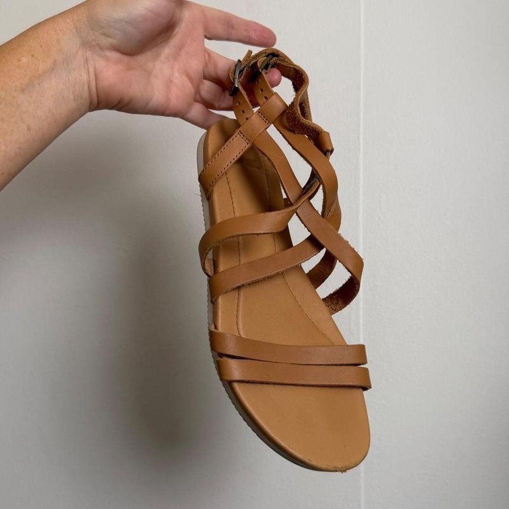 Teva Women 7.5 Tan Leather Gladiator Strappy Sandals Brown 1009833